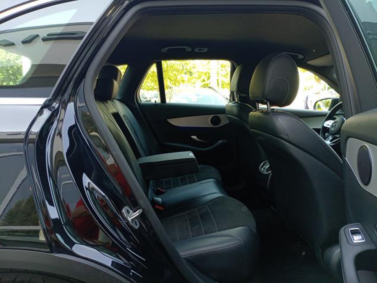 Mercedes Benz GLC 220 D 4MATIC