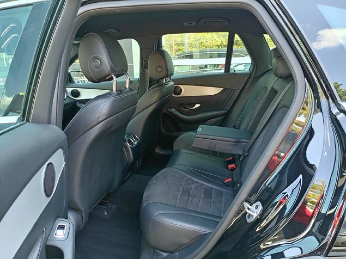 Mercedes Benz GLC 220 D 4MATIC