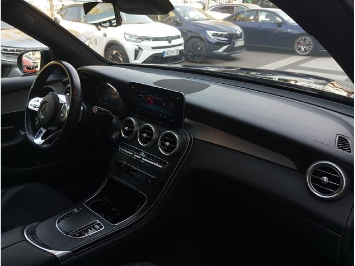 Mercedes Benz GLC 220 D 4MATIC 