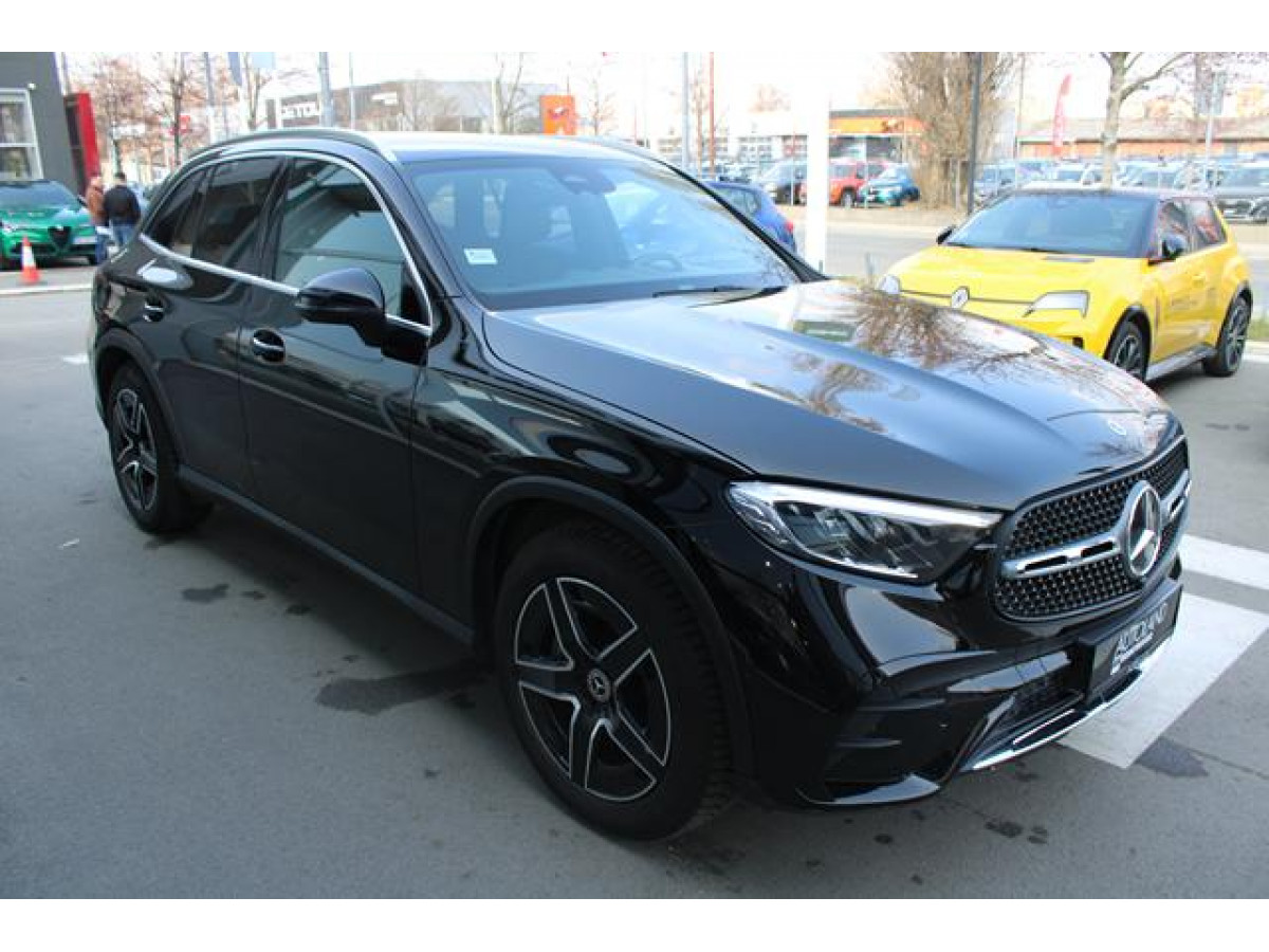 Mercedes Benz GLC 220 D 4MATIC 