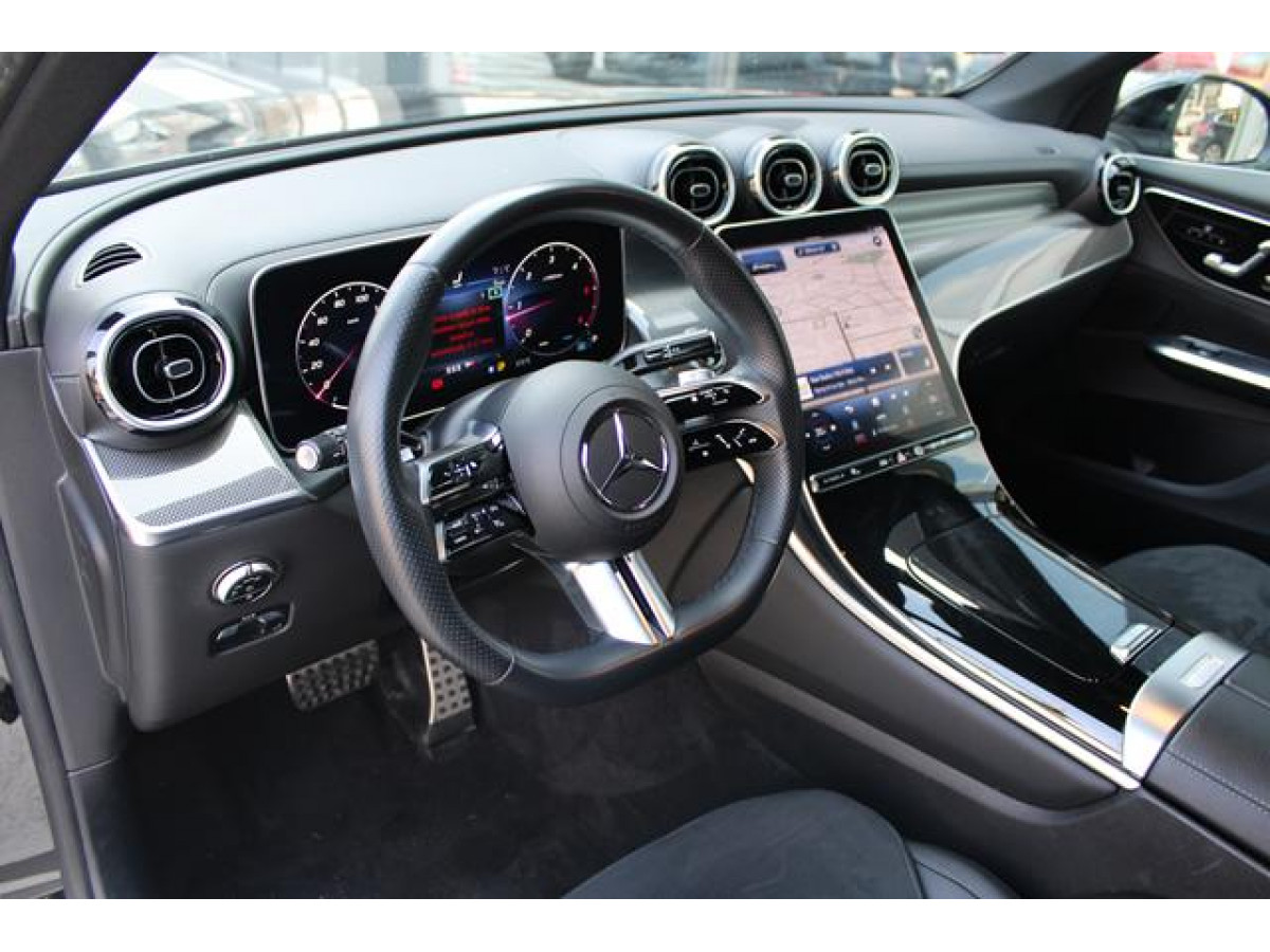 Mercedes Benz GLC 220 D 4MATIC 