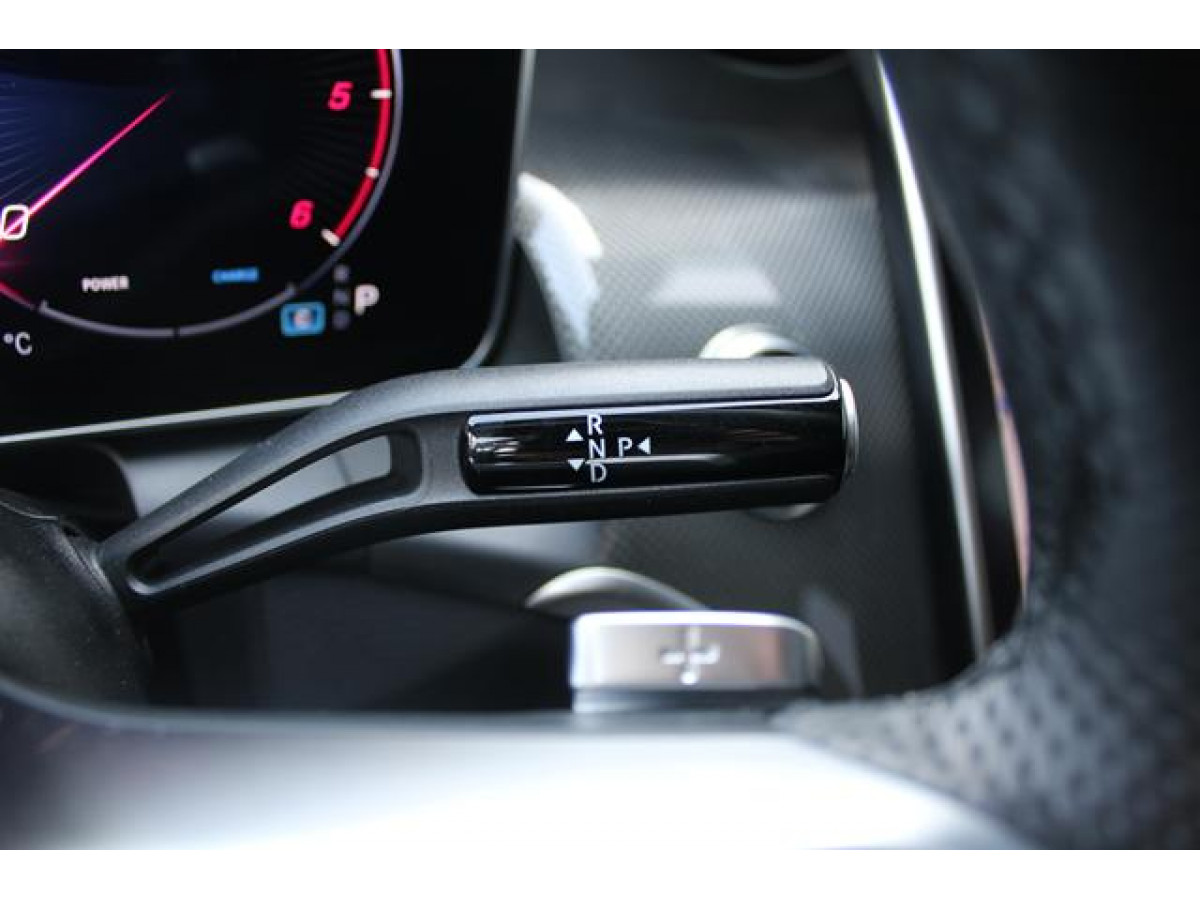 Mercedes Benz GLC 220 D 4MATIC 