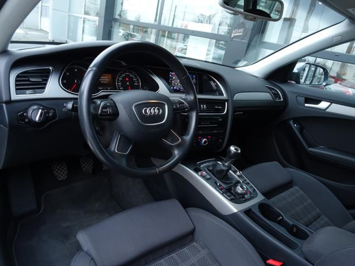 Audi A4 AVANT 2.0 TDI 