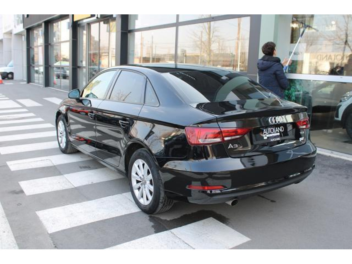 Audi A3 1.6 TDI Comortline 