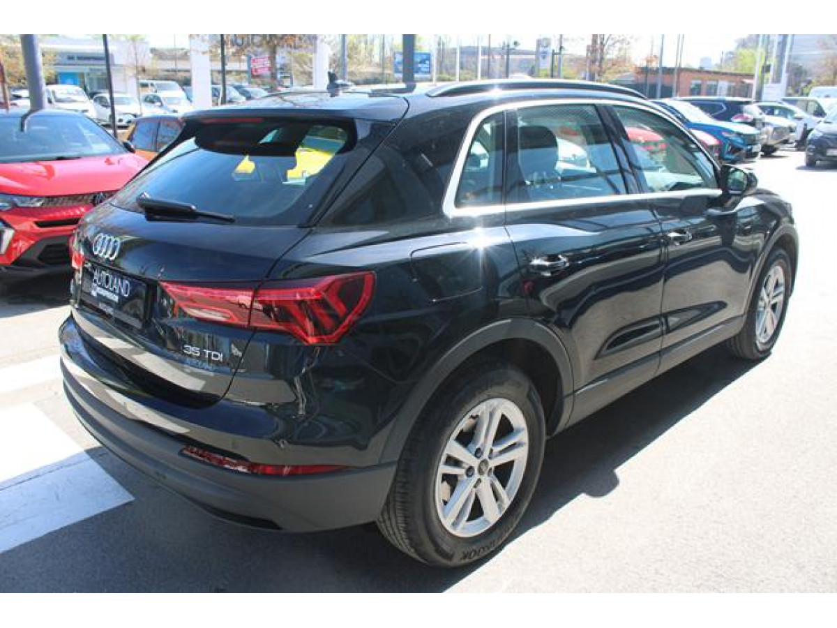 Audi Q3 2.0 TDI S TRONIC 