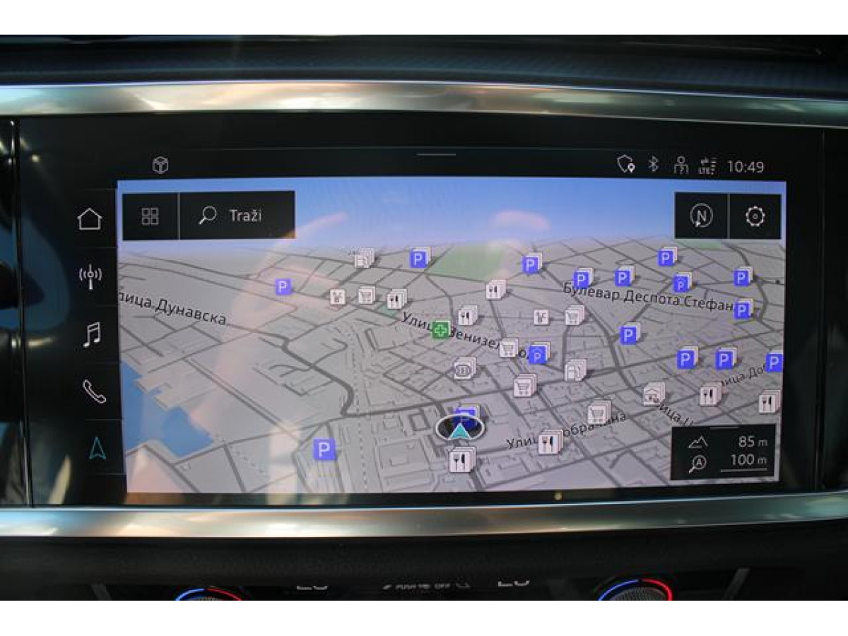 Audi Q3 2.0 TDI S TRONIC 