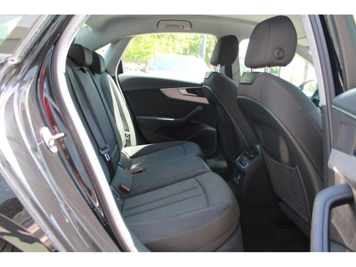 Audi A4 2.0 TFSI Hybrid 