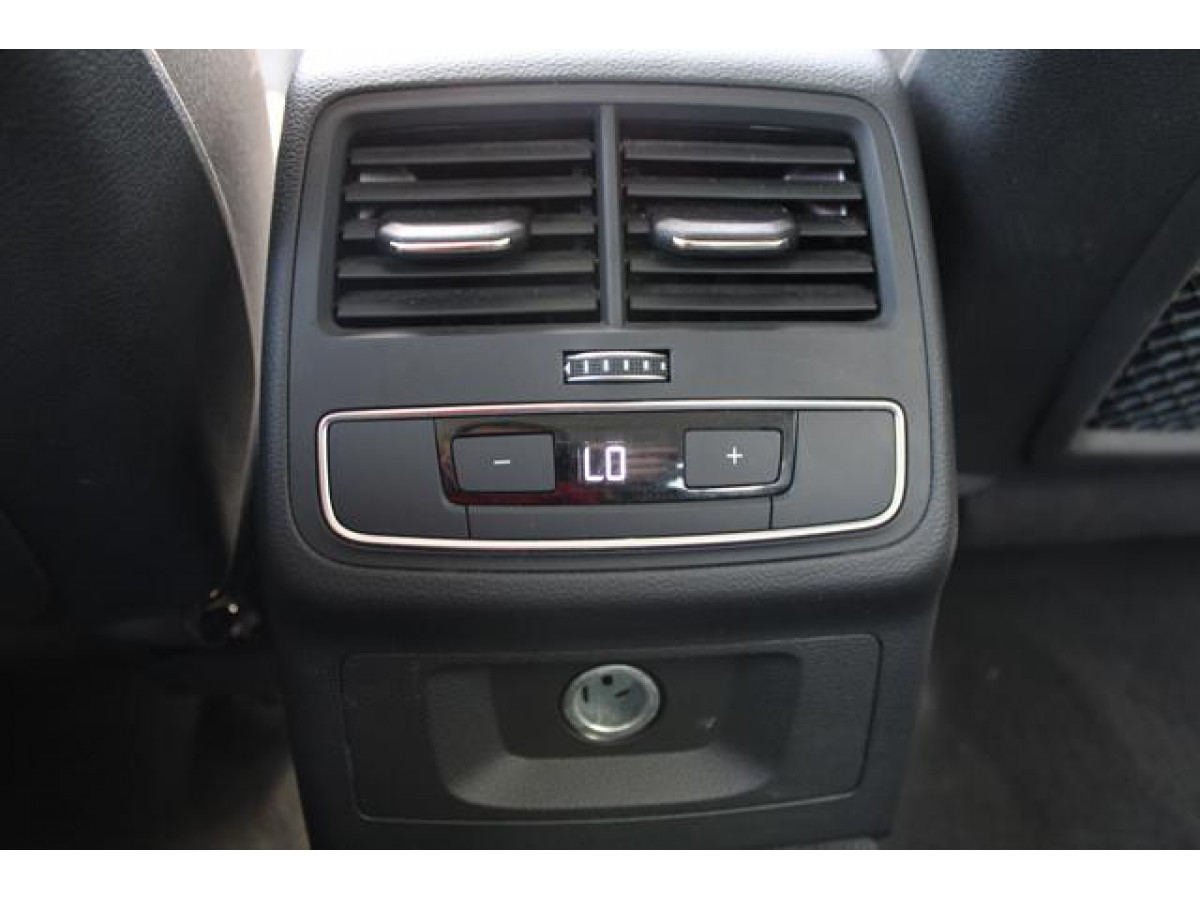 Audi A4 2.0 TFSI Hybrid 