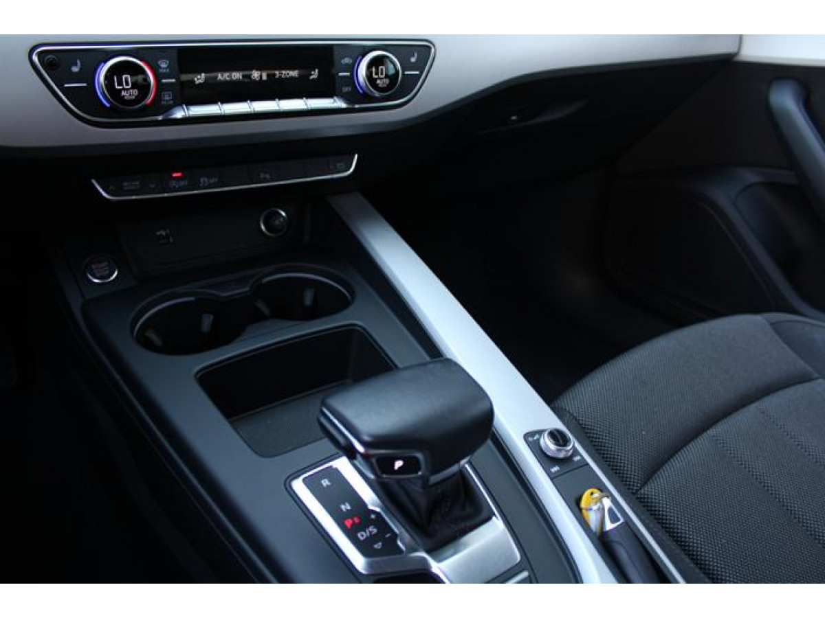 Audi A4 2.0 TFSI Hybrid 