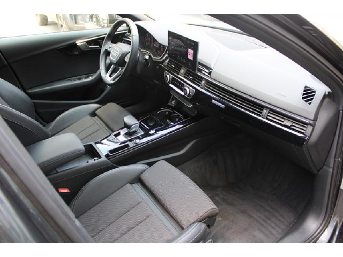 Audi A4 2.0TDI SLine Quattro 