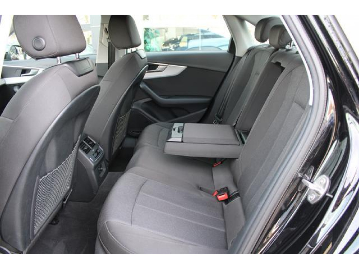 Audi A4 2.0 TFSI Hybrid 