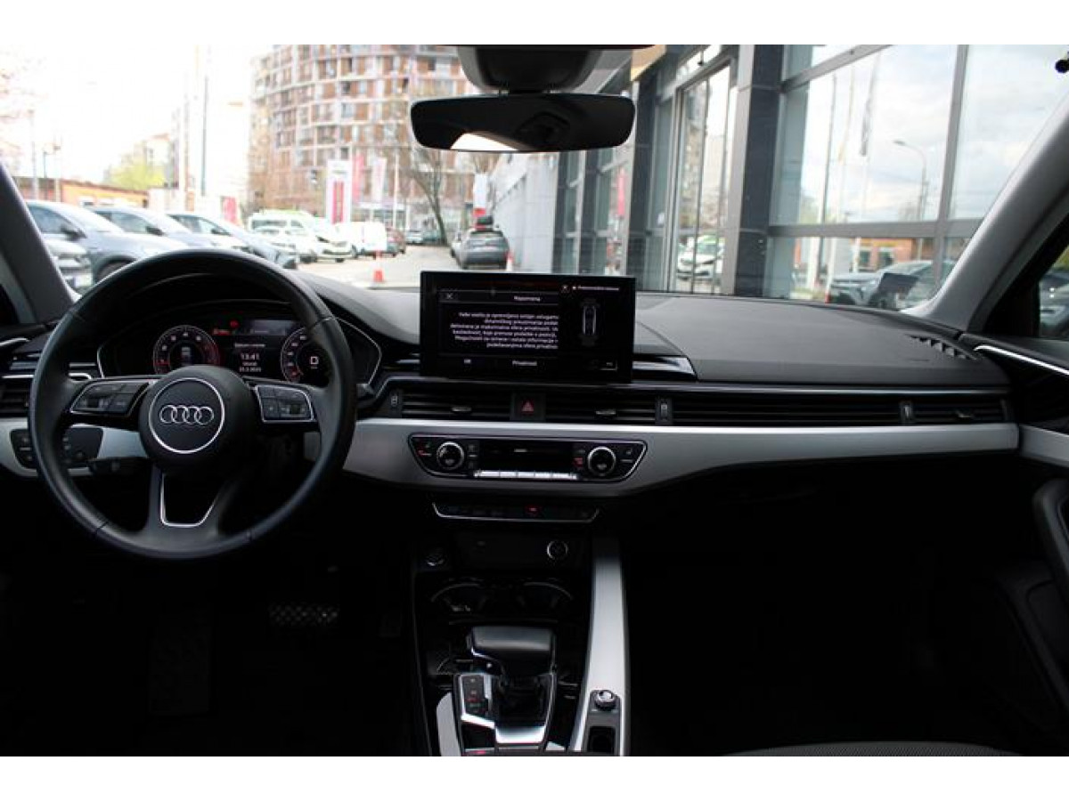 Audi A4 2.0 TFSI Hybrid 