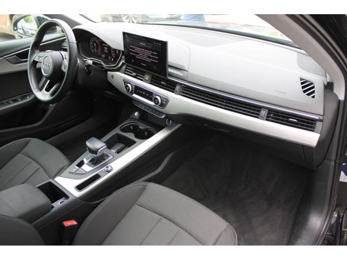 Audi A4 2.0 TFSI Hybrid 