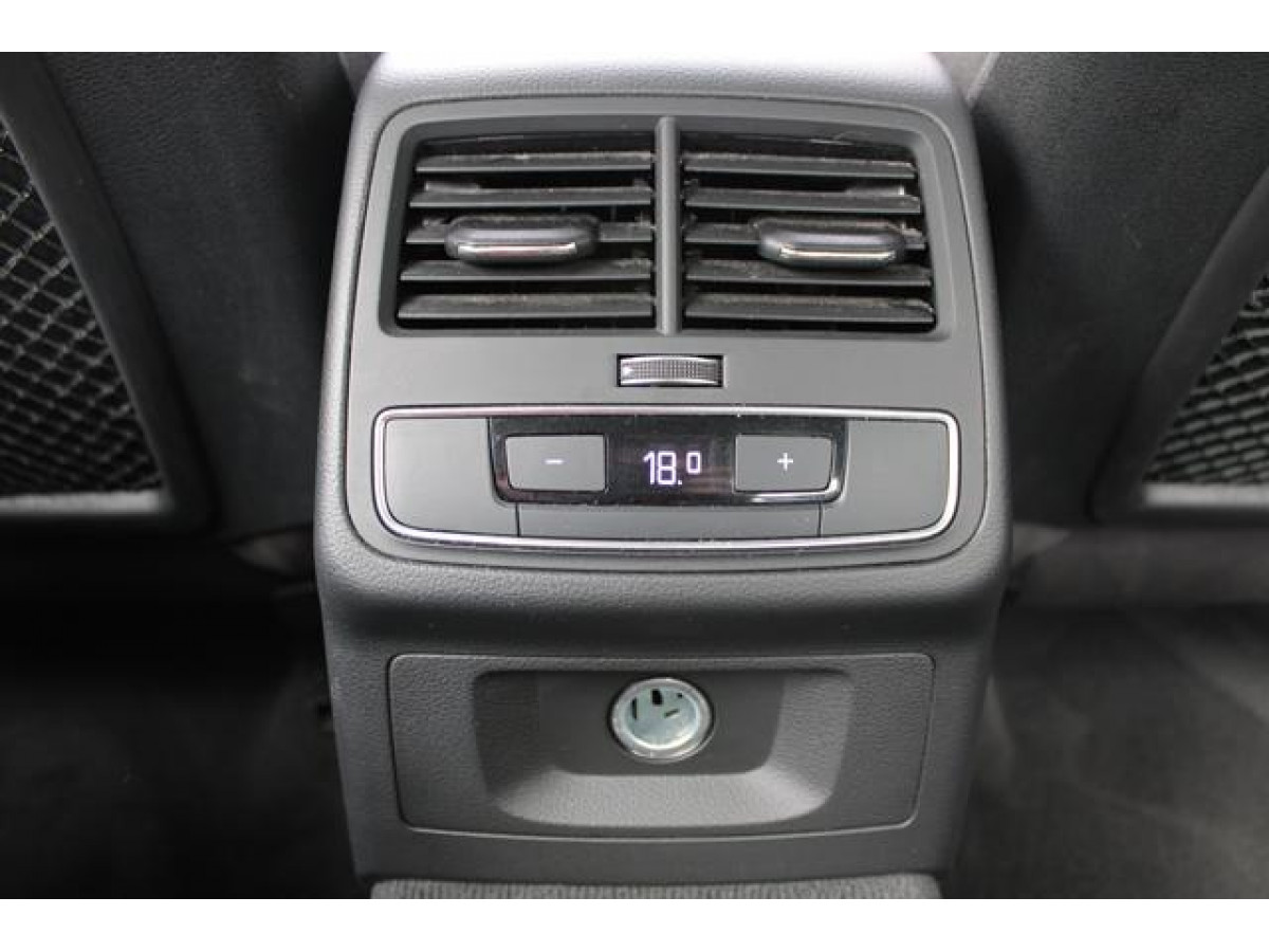 Audi A4 2.0 TFSI Hybrid 
