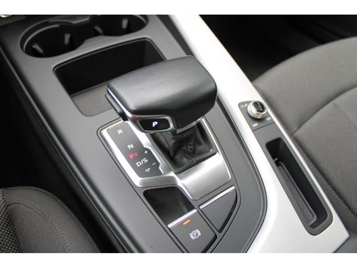 Audi A4 2.0 TFSI Hybrid 