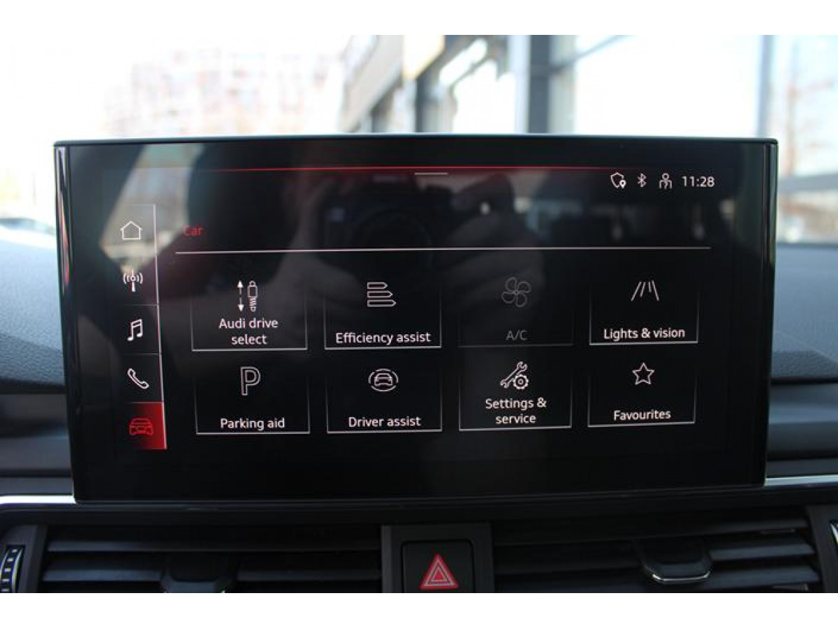 Audi A4 2.0 TFSI Hybrid 