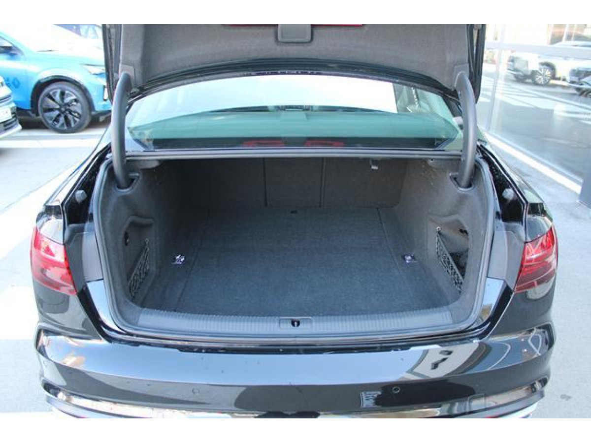 Audi A4 2.0 TFSI Hybrid 