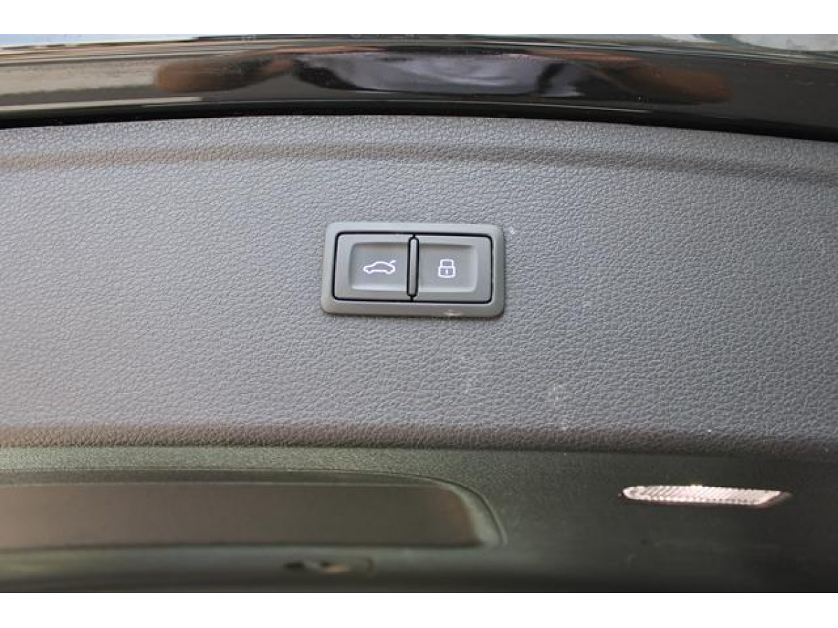 Audi Q5 2.0 TDI HYB. QUATTRO 