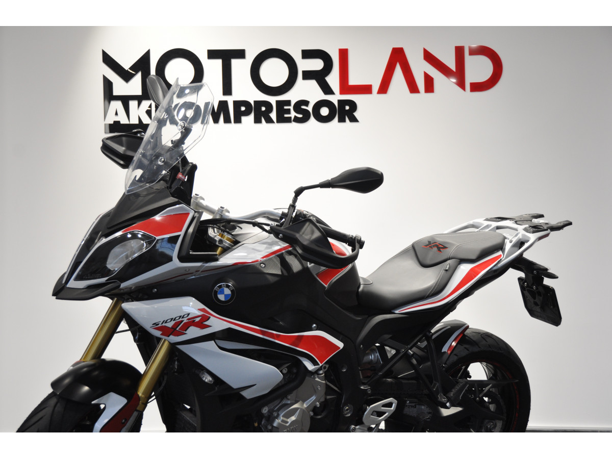 BMW S 1000 XR 