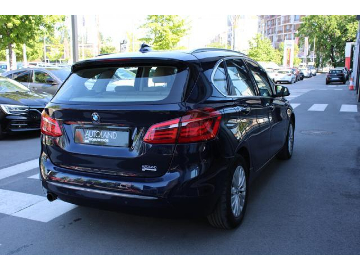 BMW 218 1.5 AUT 