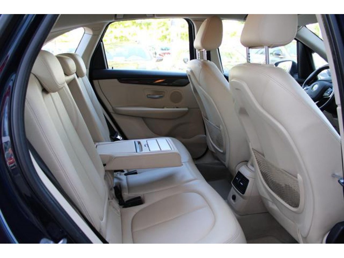 BMW 218 1.5 AUT 