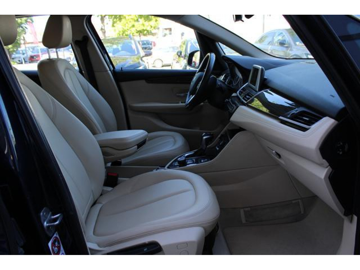 BMW 218 1.5 AUT 