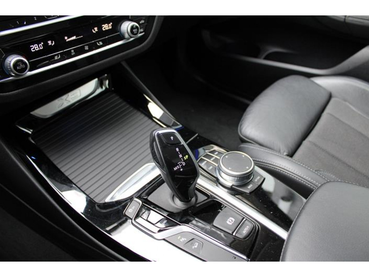 BMW X3 2.0 D XDRIVE 