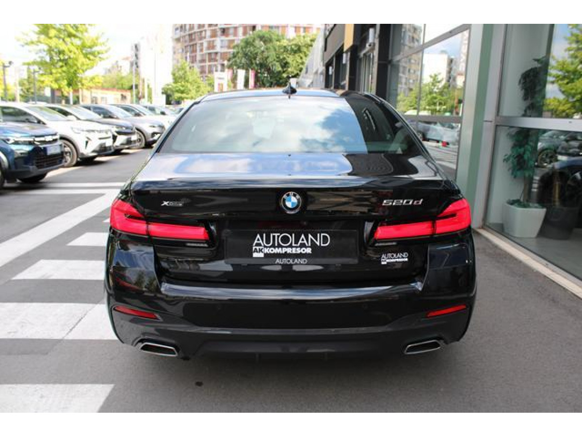 BMW 520 2.0D XDRIVE 
