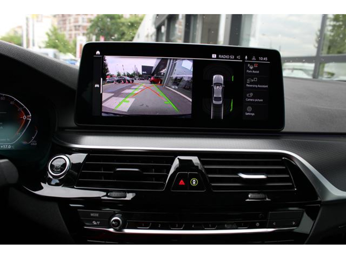 BMW 520 2.0D XDRIVE 