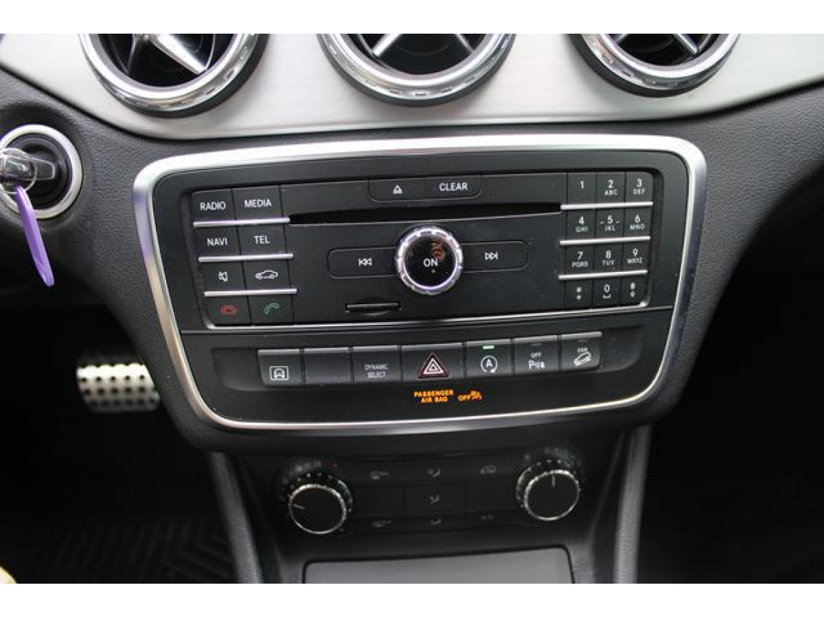 Mercedes Benz GLA 200 2.2D 4MATIC 