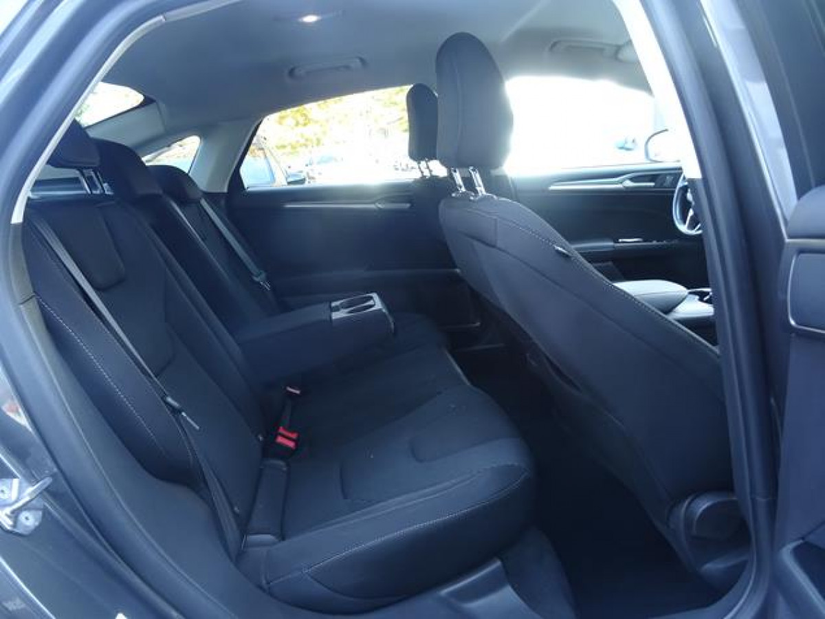 Ford Mondeo 2.0tdci Titanium AUT 