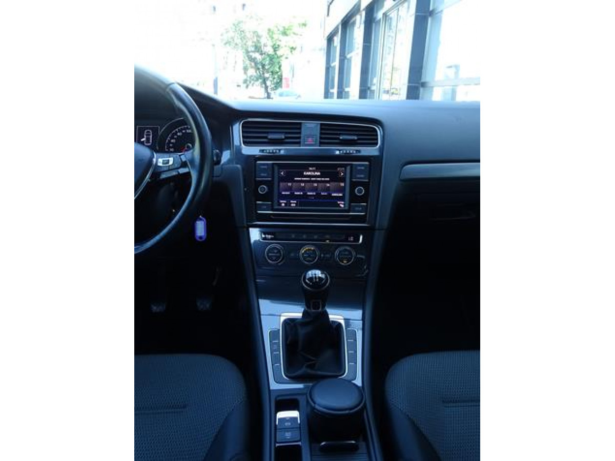Volkswagen Golf 7 1.6 TDI COMFORTLINE 