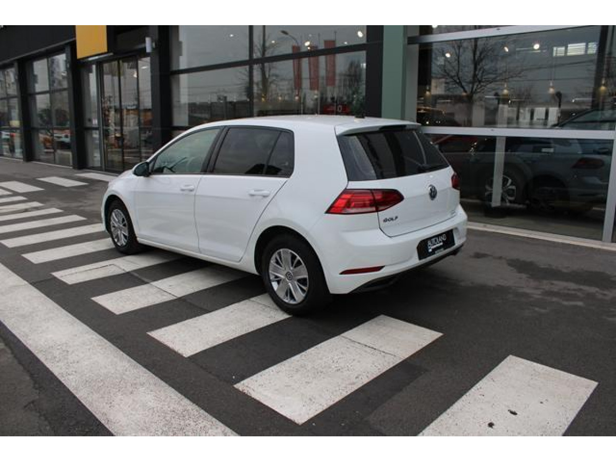 Volkswagen Golf 7 1.6 TDI 