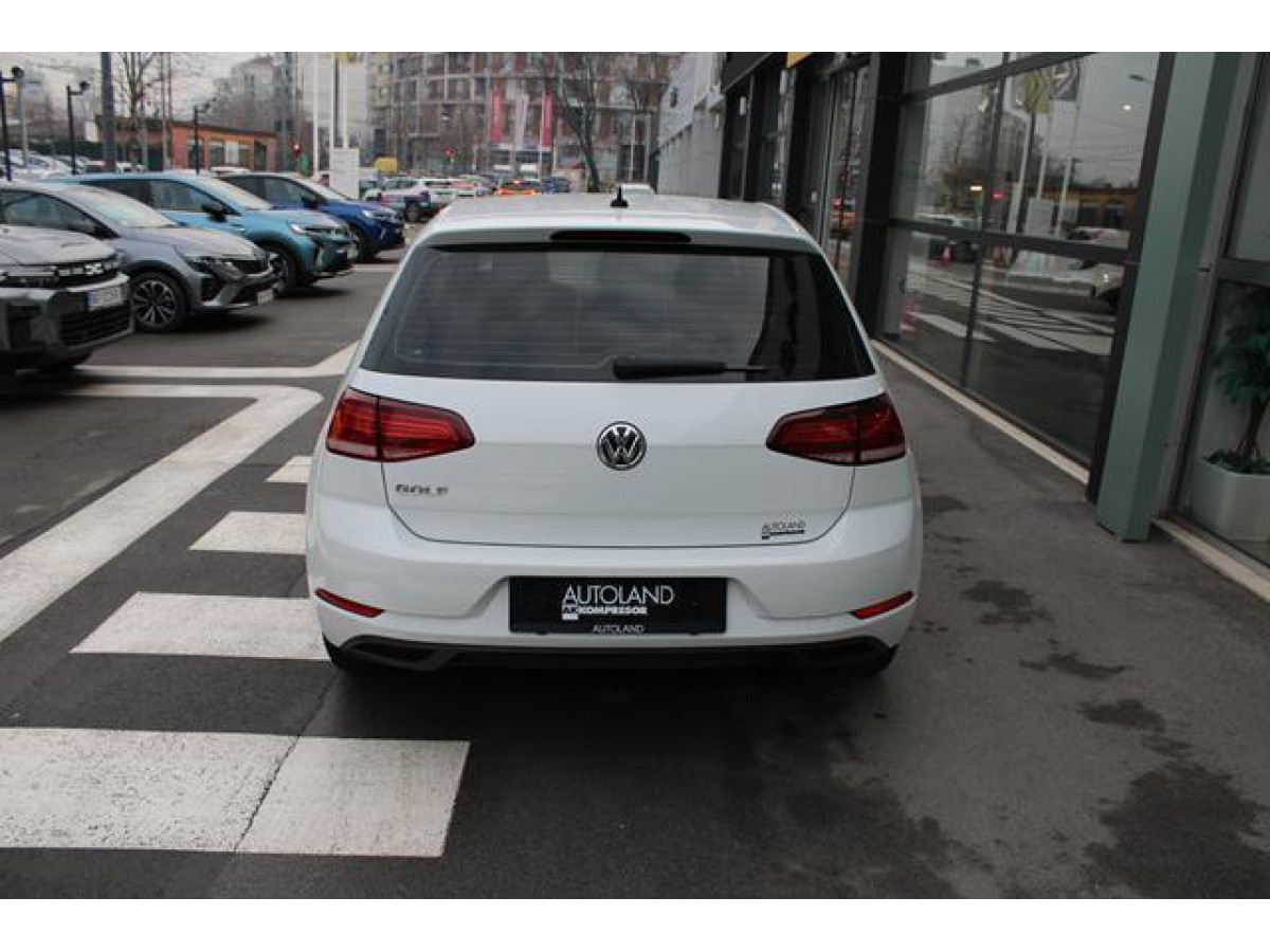 Volkswagen Golf 7 1.6 TDI 