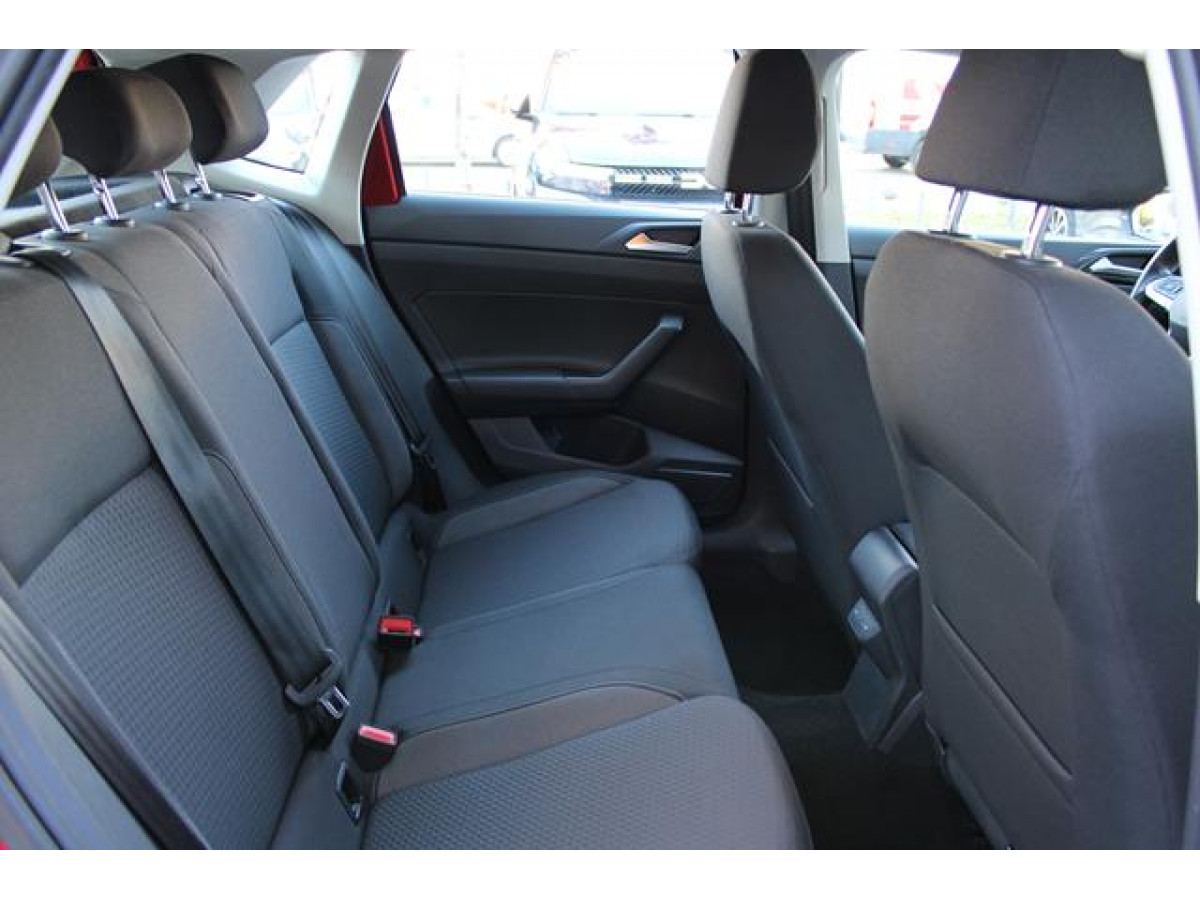 Volkswagen Polo 1.0 TSI DSG 