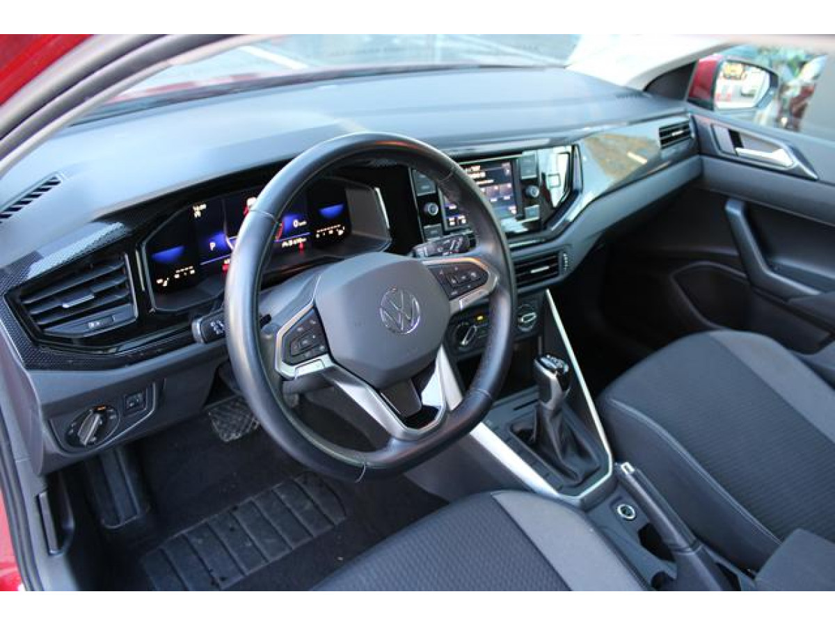 Volkswagen Polo 1.0 TSI DSG 