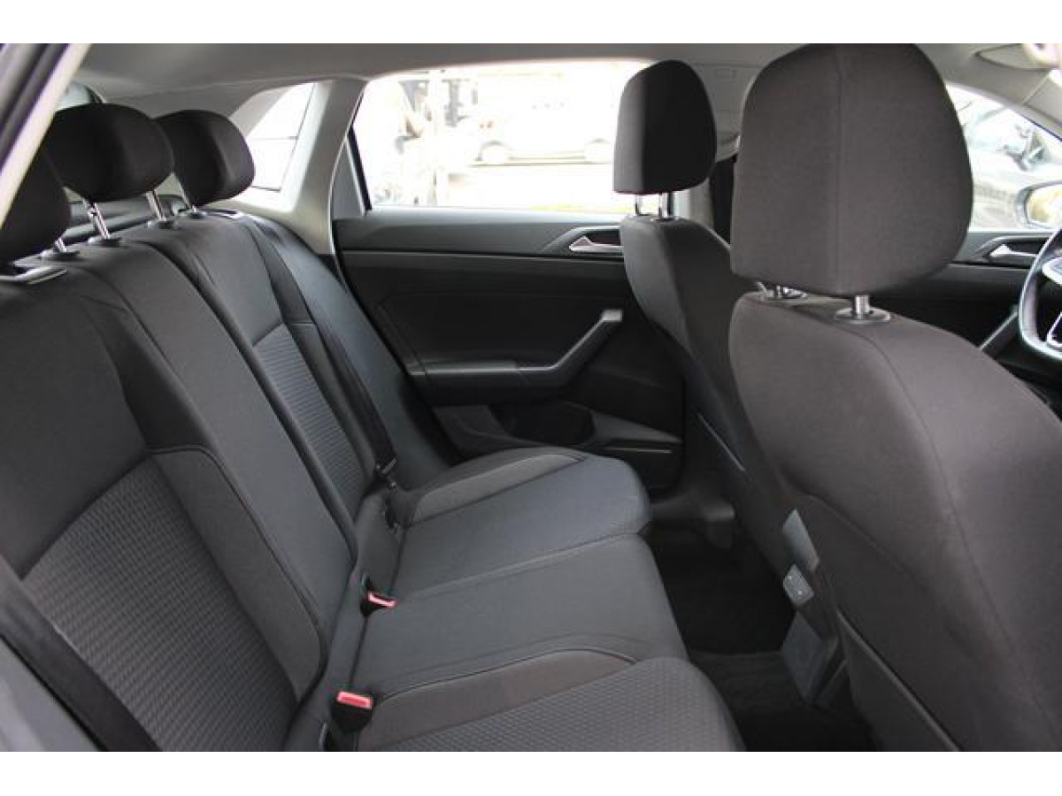 Volkswagen Polo 1.0 TSI DSG 