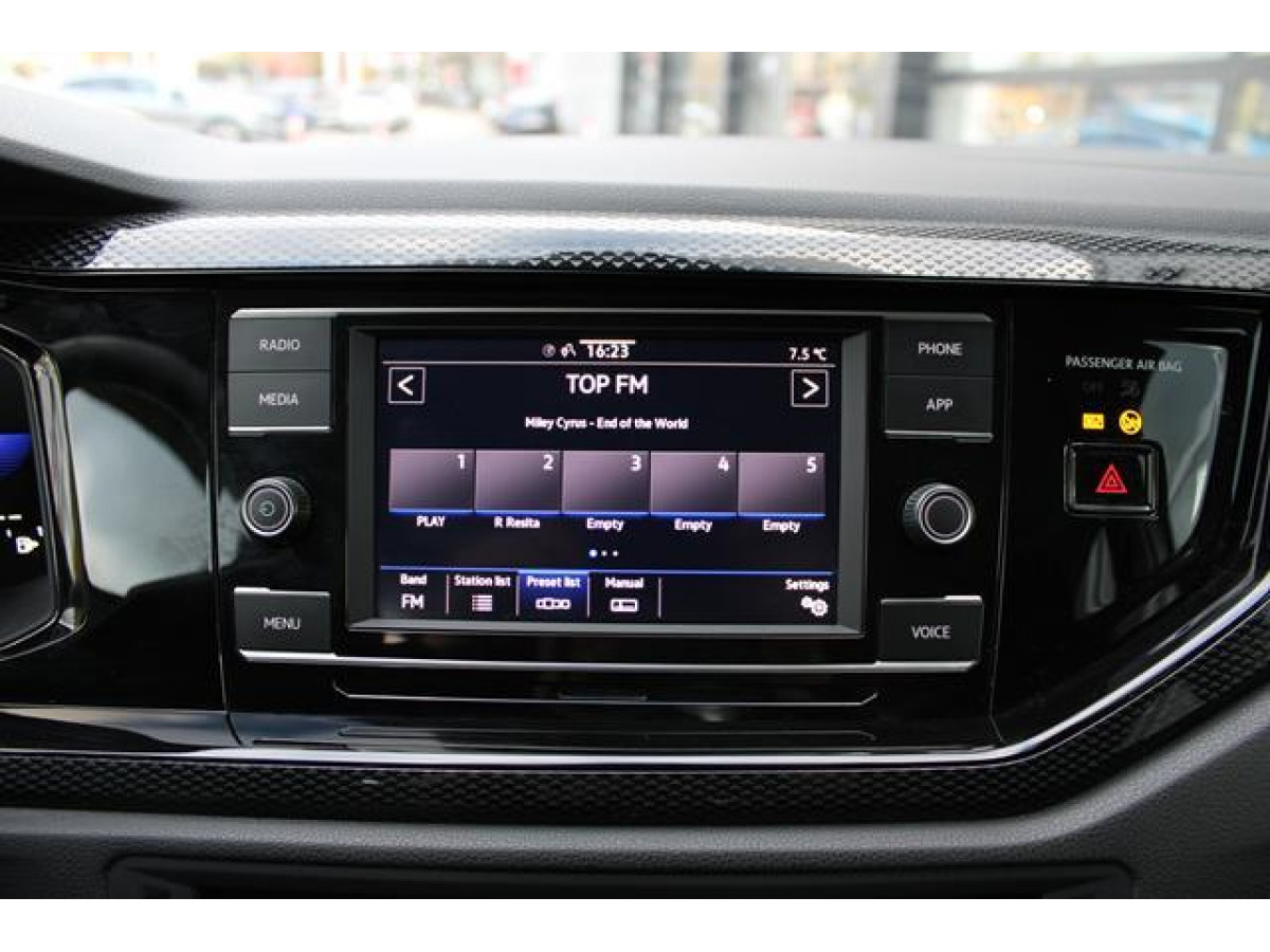 Volkswagen Polo 1.0 TSI DSG 