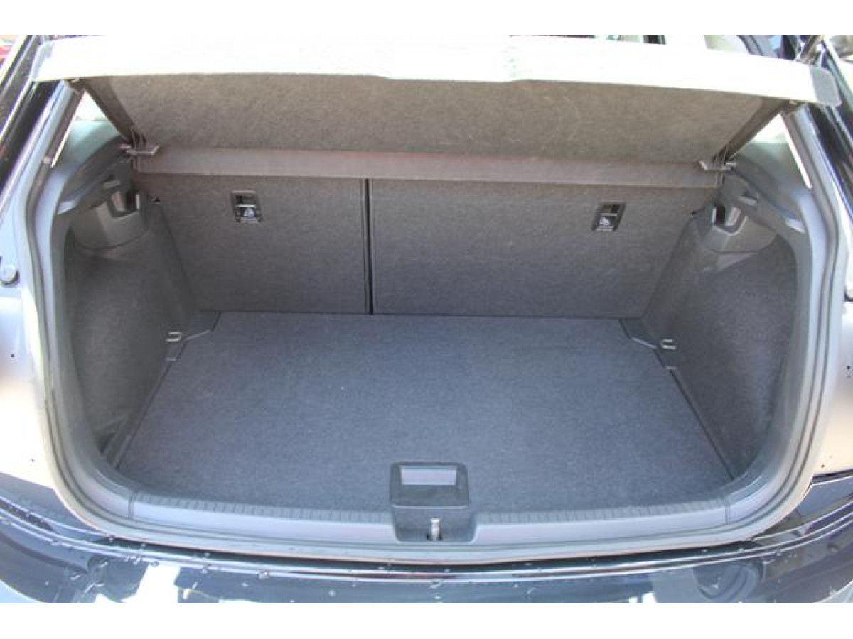 Volkswagen Polo 1.0 TSI DSG 