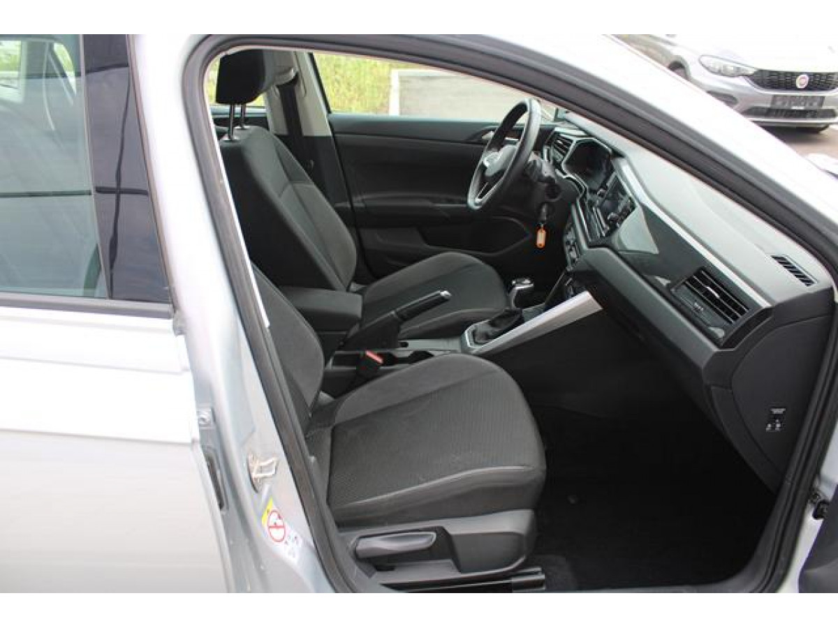 Volkswagen Polo 1.0 TSI DSG 