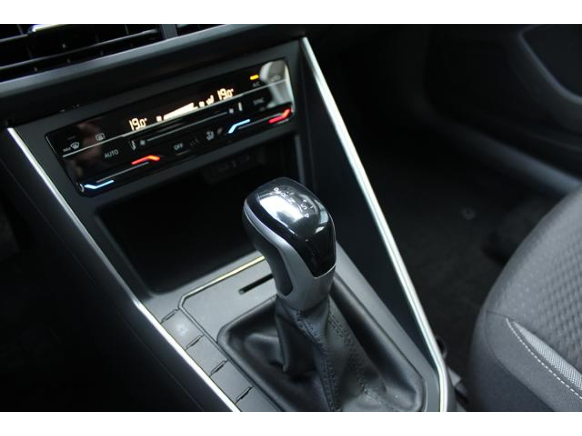 Volkswagen Polo 1.0 DSG 