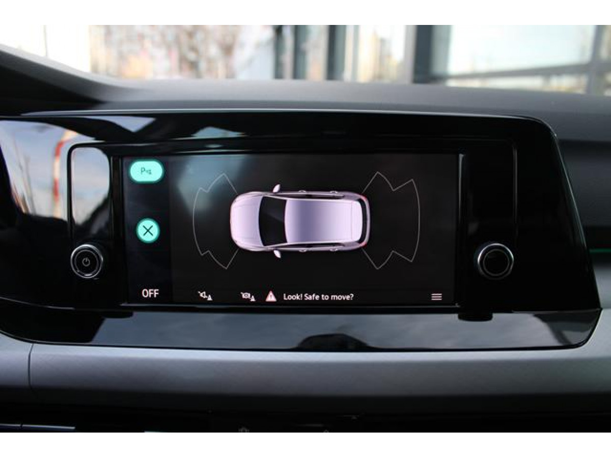 Volkswagen Golf 8 2.0 TDI Life 