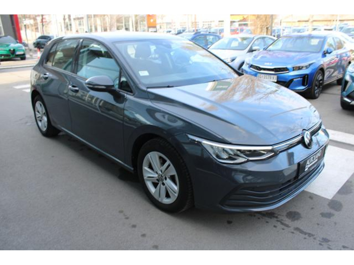 Volkswagen Golf 8 2.0 TDI Life 