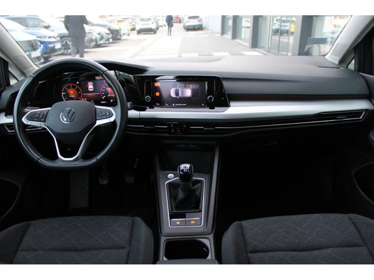 Volkswagen Golf 8 2.0 TDI Life 