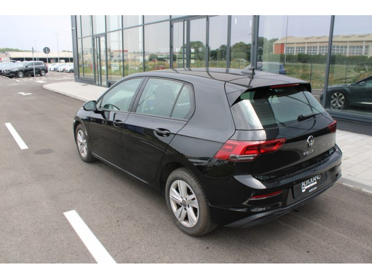 Volkswagen Golf 8 2.0 TDI DSG Life 