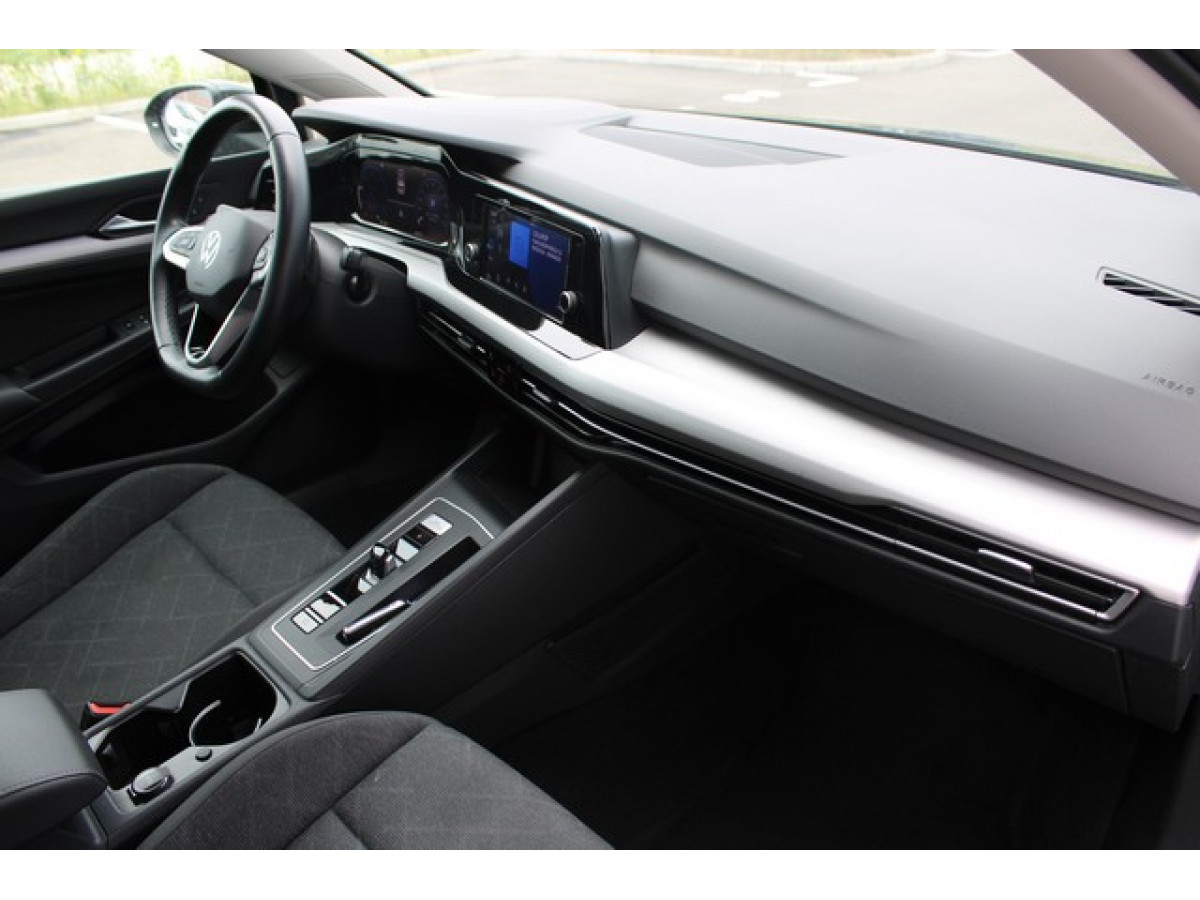 Volkswagen Golf 8 2.0 TDI DSG Life 