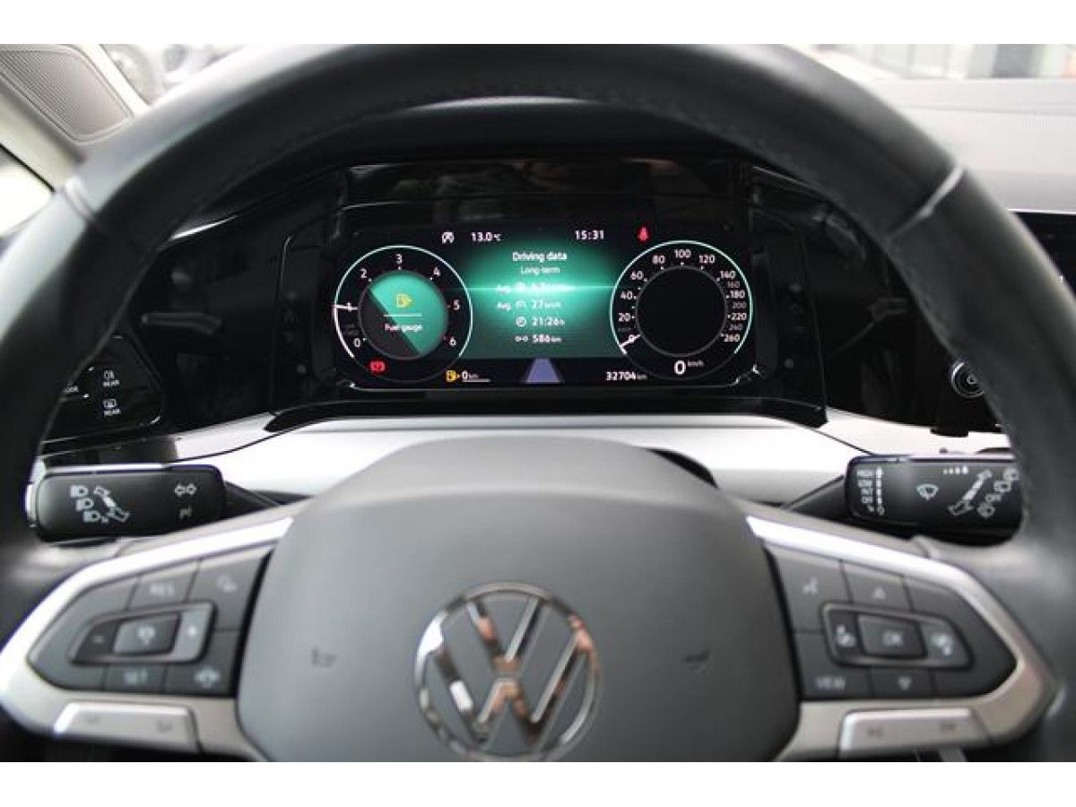 Volkswagen Golf 8 2.0 TDI Life 