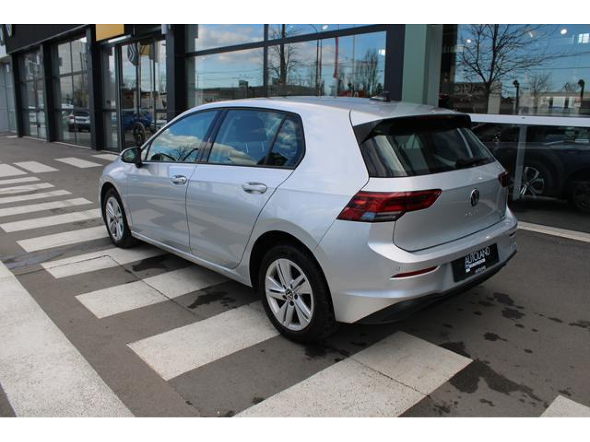 Volkswagen Golf 8 2.0 TDI Life 