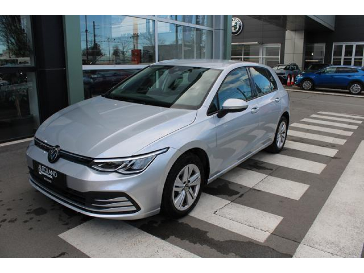 Volkswagen Golf 8 2.0 TDI Life 