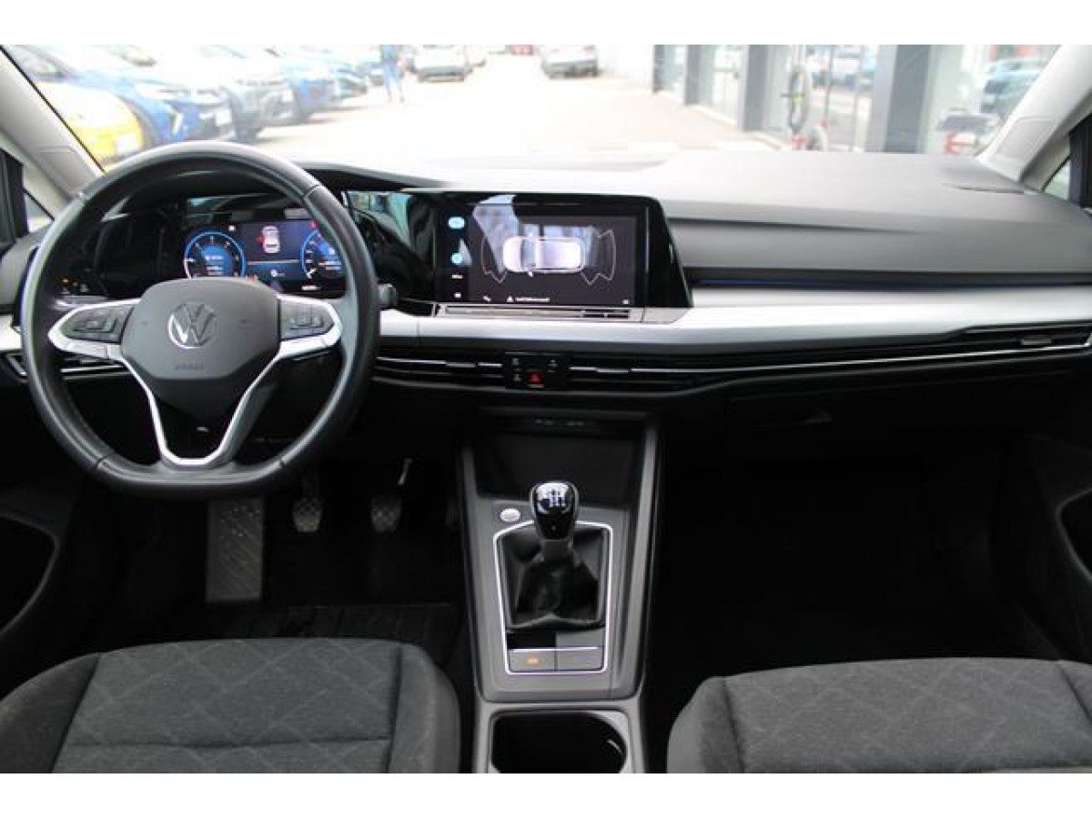 Volkswagen Golf 8 2.0 TDI Life 